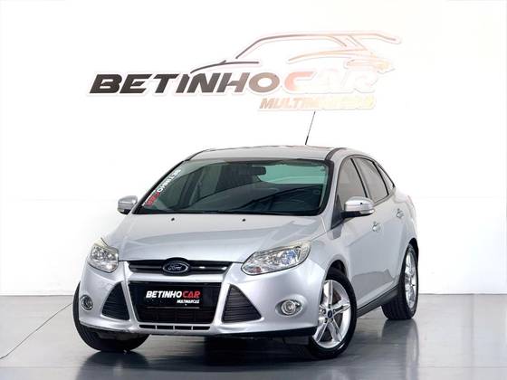 FORD FOCUS 2.0 SE 16V FLEX 4P POWERSHIFT